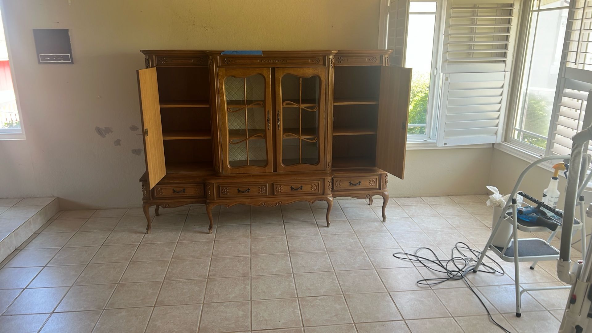 Belgium style China hutch