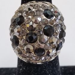 Costume Jewelry Ring 