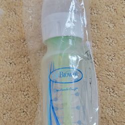 4 Oz Dr. Brown's Natural Flow Anti-Colic Options+ Narrow Baby Bottle. 