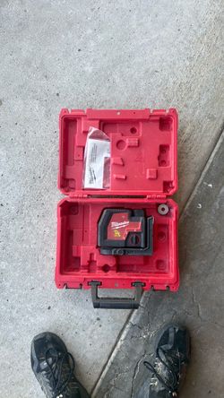 Milwaukee Cross Line Laser Level with Case and misc