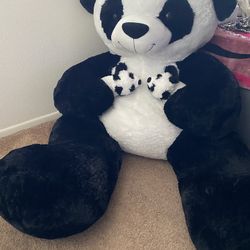 Giant Stuffed Teddy Bear