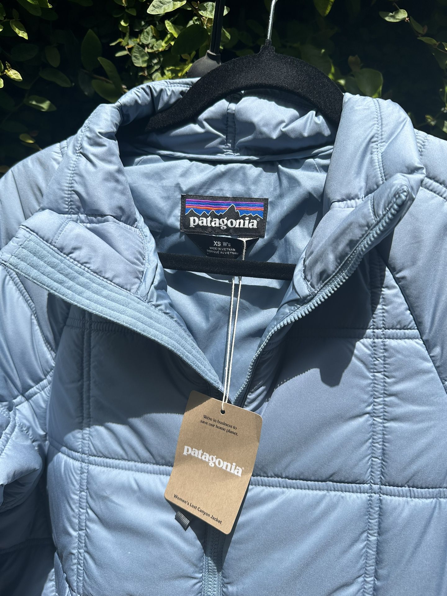 New: Patagonia Women’s Lost Canyon Jacket XS 