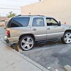 Chevy Tahoe 2000