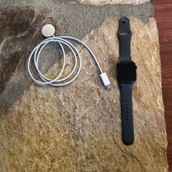 Apple Watch SE 44mm