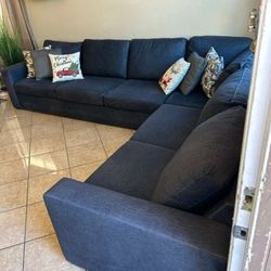 Beautiful Dark Blue Sectional Couch From LIVING SPACES LIKE NEW!!