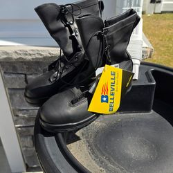 10.5 Flight Deck Boots- Free for Military only.