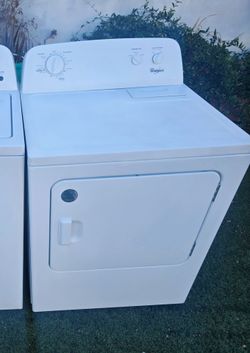 Dryer Electric Dryer! Newer! Extra Large! Whirlpool! Fully functional!! Same Day Delivery Available Today! 30 day Replacement Warranty! Delivery Insta