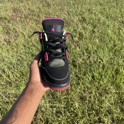 Jordan 4
