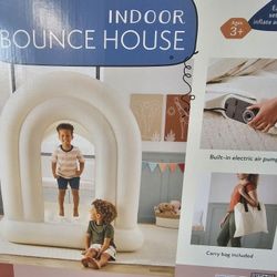 Indoor Inflatable Castle Bounce House 