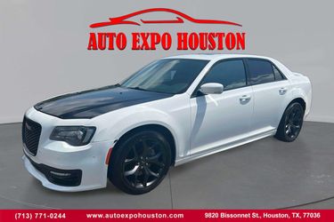 2021 Chrysler 300