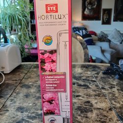 The Hortilux Super HPS Grow 1000-Watt Bulb Lamp is a high-quality grow light designed for use with digital ballasts. Made by Hortilux Schréder, a trus