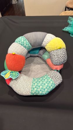 Infantino 2-in-1 Tummy Time & Seated Support