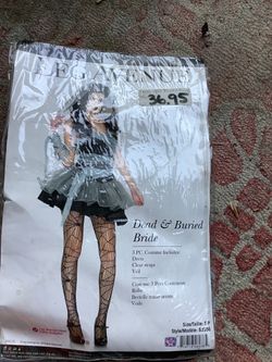 Lake Avenue dead and buried bride Halloween costume
