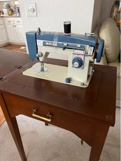 White Dressmaster Sewing Machine