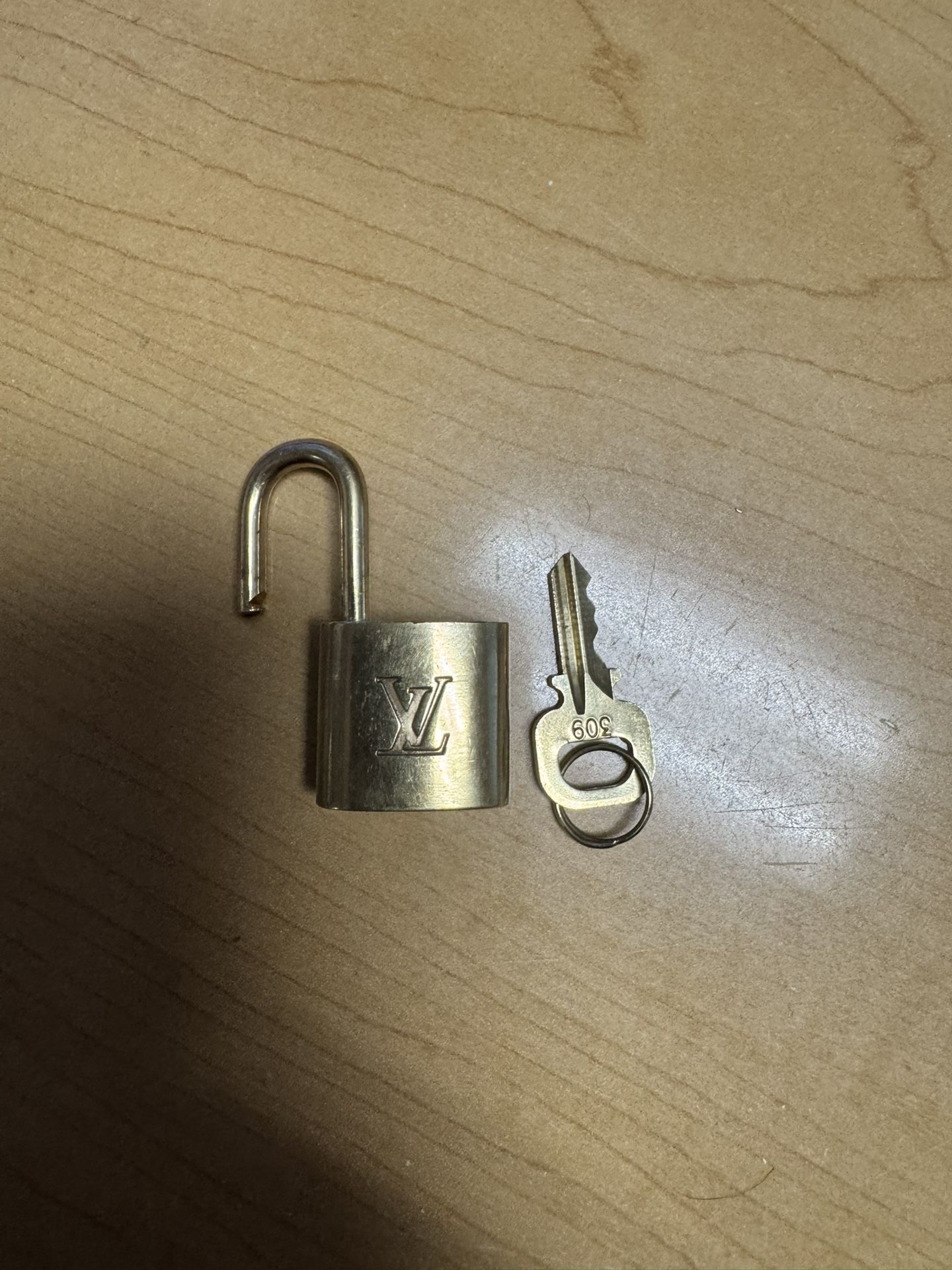 Louis Vuitton Gold Padlock with Key #309