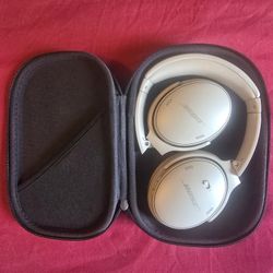 Bose - QuietComfort Wireless Noise Cancelling Over-the-Ear Bluetooth Headphones - Sandstone