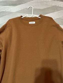 Good fellow crew necks