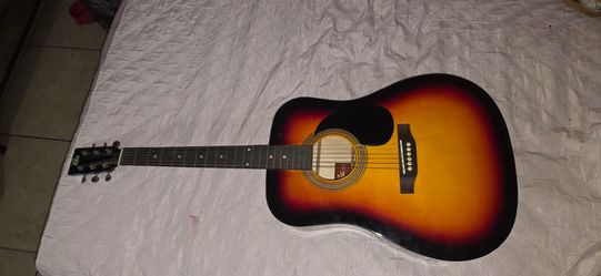 Acoustic Guitar Sunburst Finish