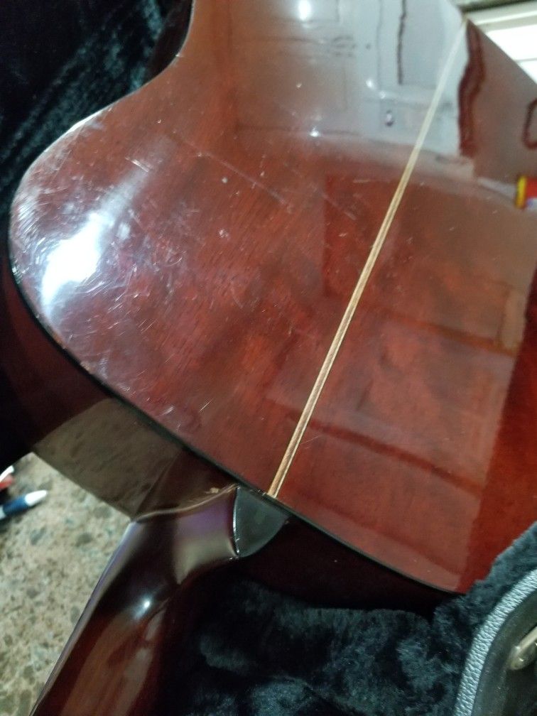 Fender Acoustic Guitar F220SB