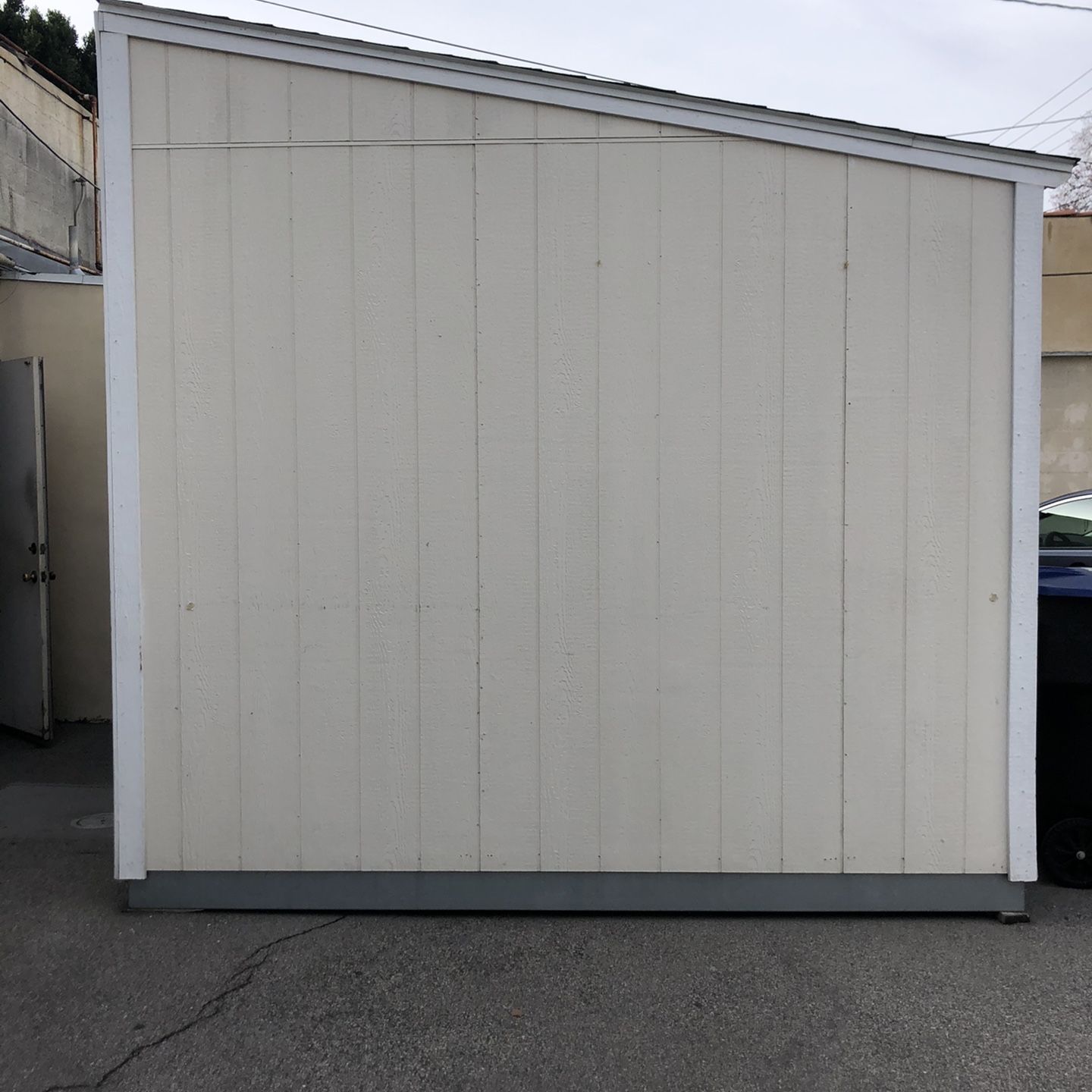 12x20 Large Shed/storage Unit. Working Fan Many Electric Outlets Throughout. You Would Have To Tow Away Could Be Used For A Workshop/storage/tiny Hous