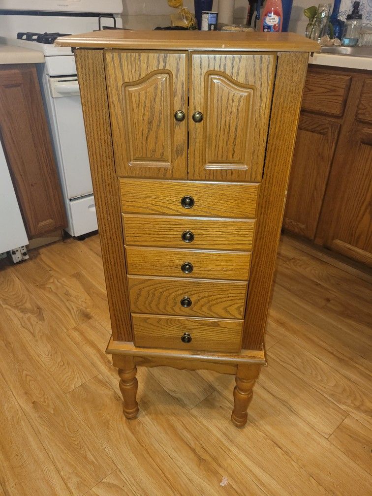 $85 Joyero