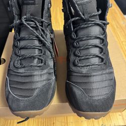 New Merrell Nova Thermo Boots Size 10.5