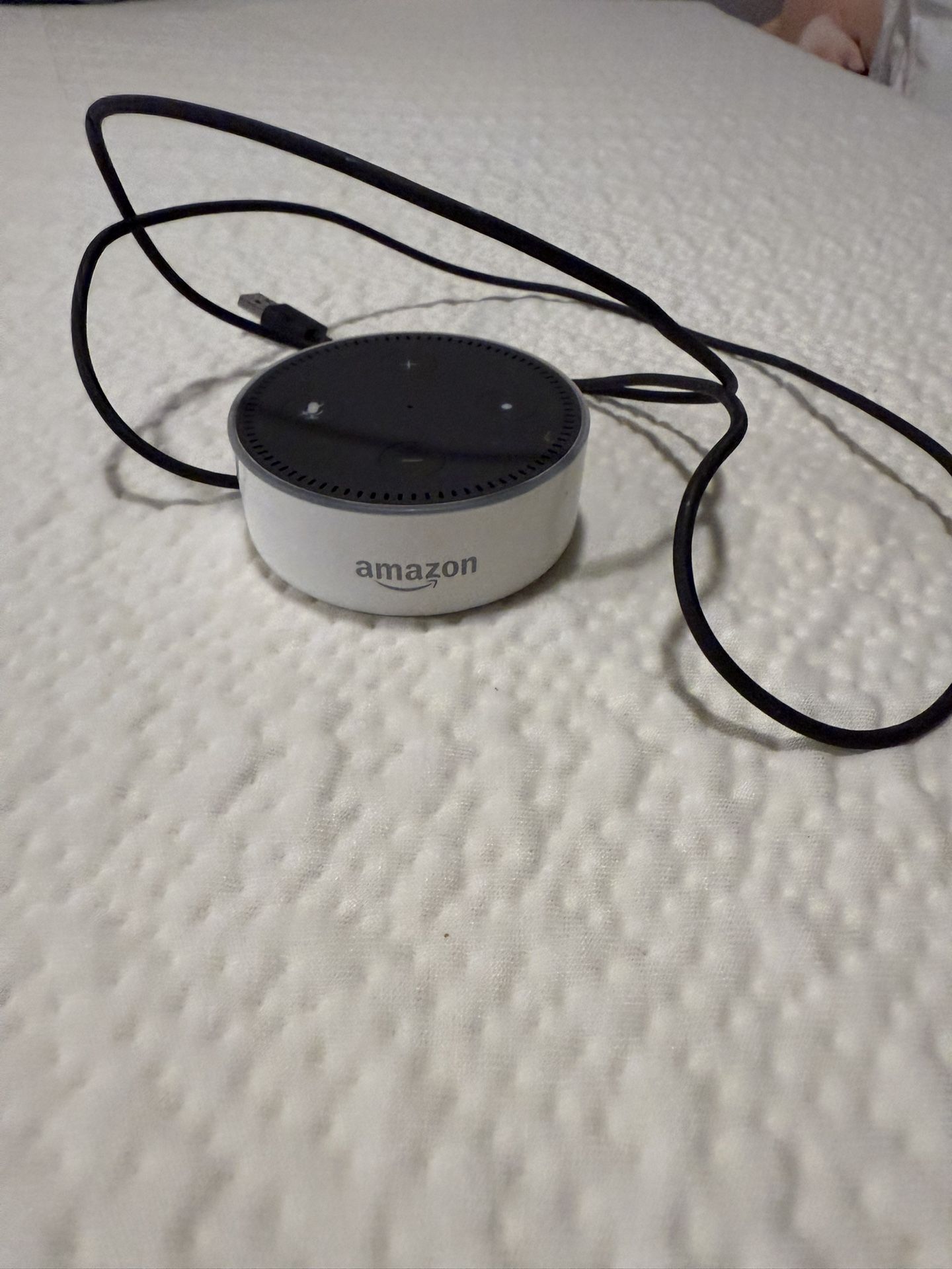 AMAZON ECHO DOT