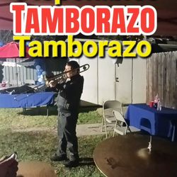   A Tamborazo Con Tuba 
