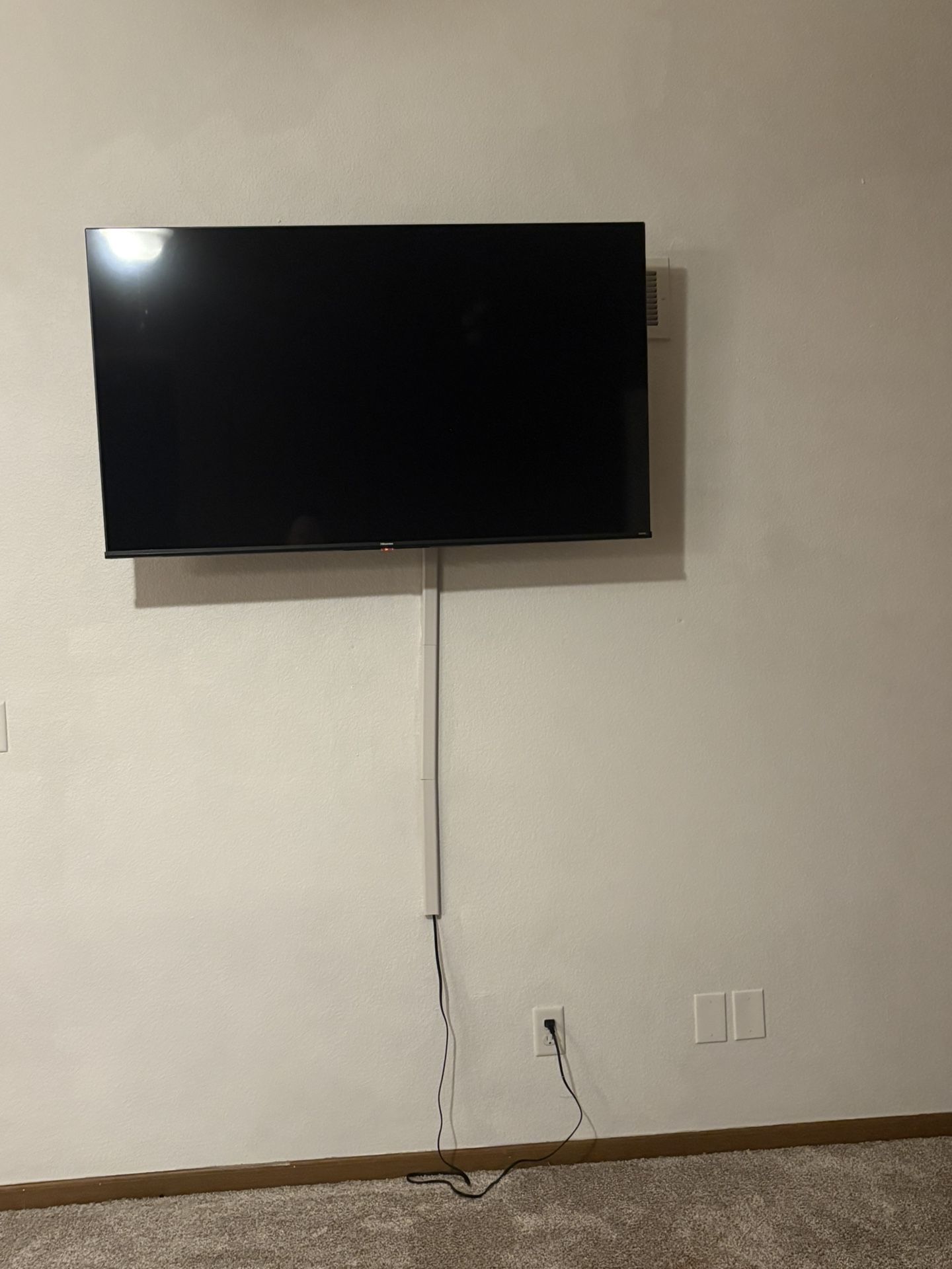 55-Inch TV for Sale – Excellent Condition