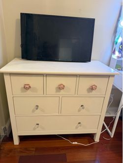 Pottery Barn Kids Kendall 6-Drawer Dresser