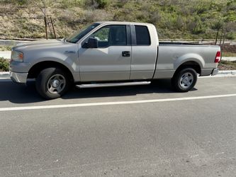 2008 F-150 Ford pickup truck