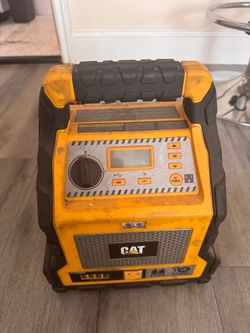 CAT Jump Starter & Portable Power Station