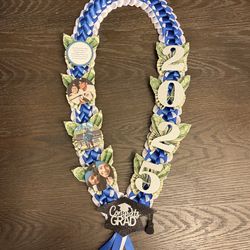Custom Graduation Leis