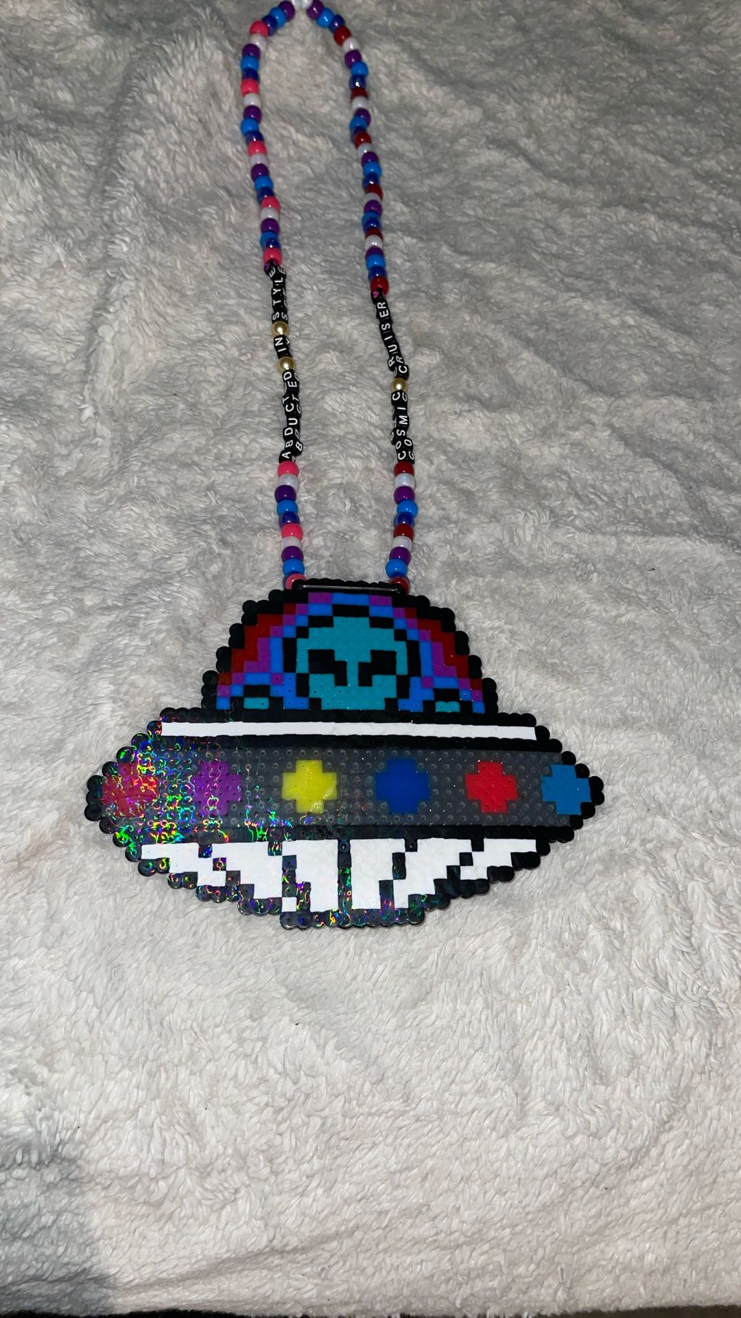 Holographic Alien Spaceship Perler