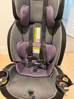 Graco Convertible 3 in 1 Car Seat Slim Fit Excellent Condition