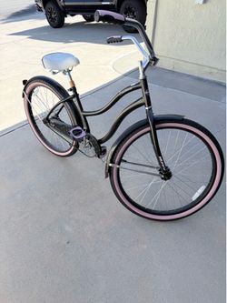 Huffy Cranbrook women’s beach cruiser