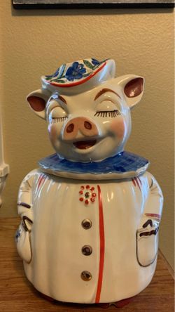 Vintage American Bisque Winnie Pig Cookie Jar with 24k Gold Trim BOTTOM ONLY