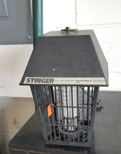 Electric fly and bug swapper!!