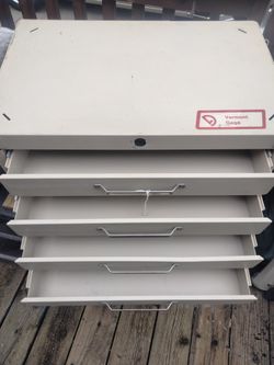 Tool Cabinet Read Description