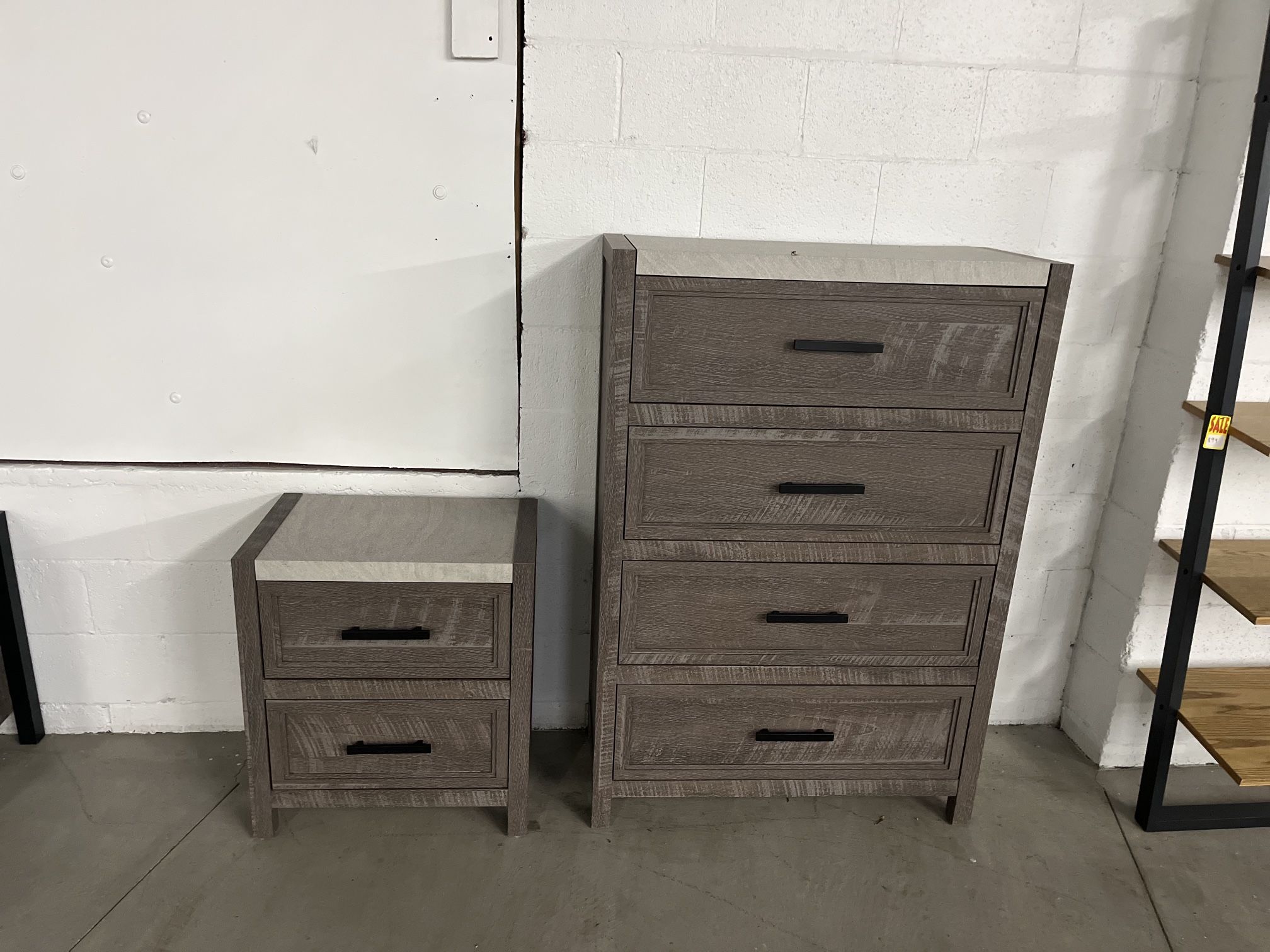 2 Piece Chest Set Includes Hidden Mirror