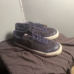 8.5/9 Nike - Blazer lows Navy