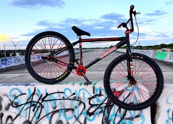 throne goon xl