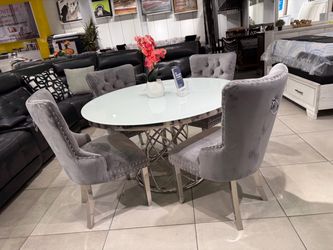 5pc Dining Set đź©¶ Grey Velvet Chairs