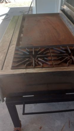 Royal  Grill Comercual.  Or Residental.  