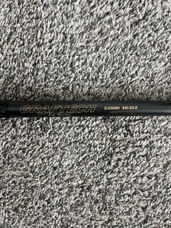 Graftech jig stick GJS90MH 9’ 40-50lb rod