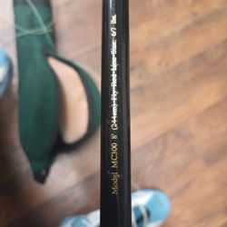 2 Fly Fishing Rods And 2 Rod Case With 2 Reels