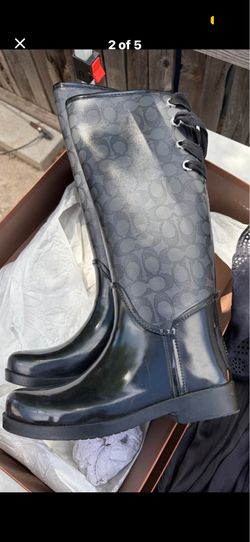 Coach boots