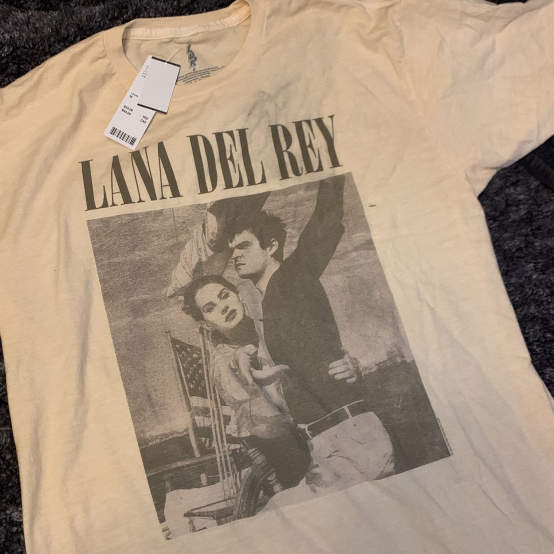 Lana Del Rey Urban Outfitters T-shirt