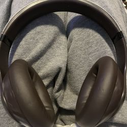 Beats Studio Pro Bluetooth Wireless Headphones - Deep Brown