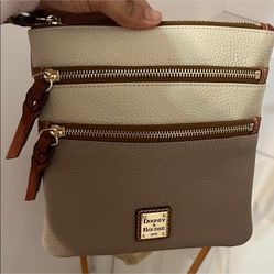 Dooney & Bourke